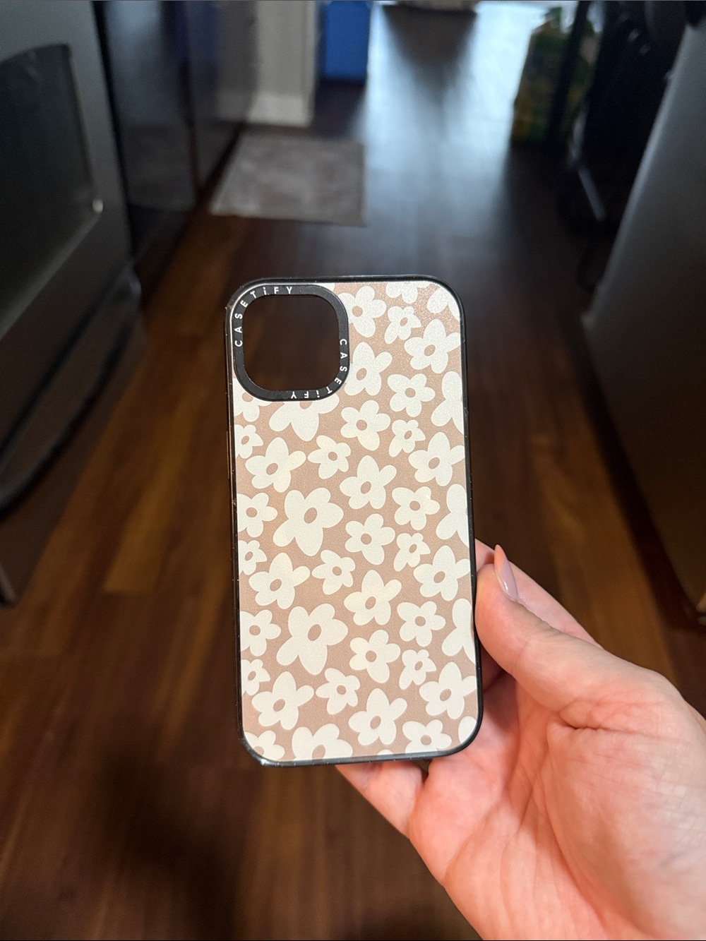 Casetify Floral iPhone Case - iPhone 13 / MagSafe